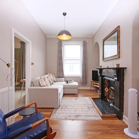 יורק Fifth Quarter Apartment With Free Parking מראה חיצוני תמונה