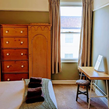 יורק Fifth Quarter Apartment With Free Parking מראה חיצוני תמונה