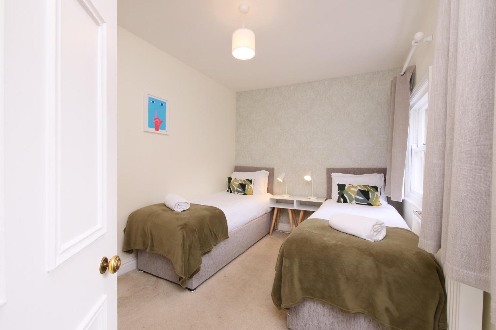 יורק Fifth Quarter Apartment With Free Parking מראה חיצוני תמונה